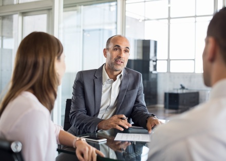 HR manager discussing HR and workplace investigations