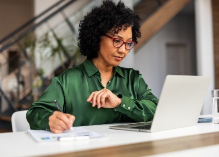 Global hiring manager researching how to hire in Nepal