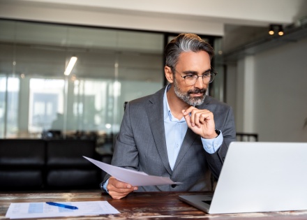 Global CHRO going over how to hire in Belize