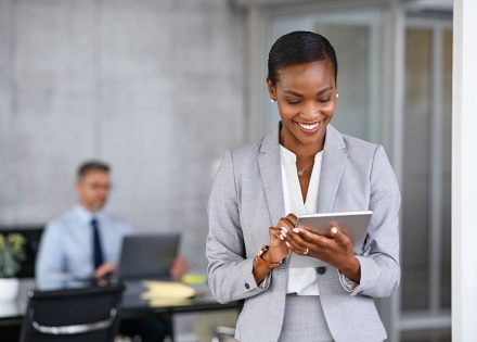 HR manager researching how to hire in the British Virgin Islands