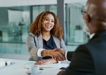 HR managers meeting to discuss the average salary in Tanzania