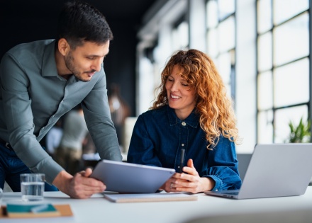 Global HR managers discussing payroll tax in Germany