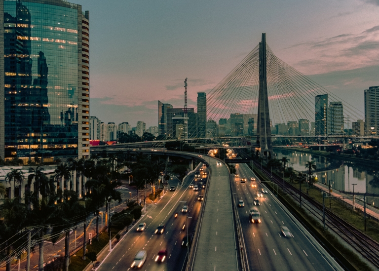 three-things-to-consider-when-expanding-into-brazil _ header _ 2940x2100.jpg