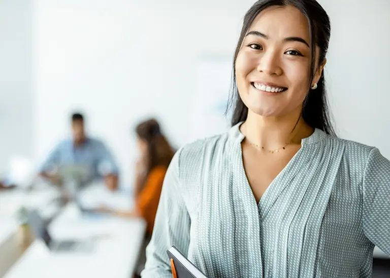 what-is-an-employer-of-record _ header _ 2940x2100.jpg