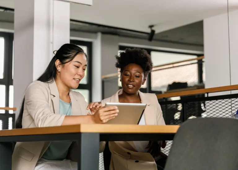 Communicating Your Compensation Strategy_ A Key Factor in Employee Retention _ header _ 2940x2100.jpg
