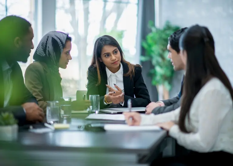 INTERNATIONAL BUSINESS LAW_ UNDERSTANDING THE LEGAL ASPECTS OF DOING BUSINESS OVERSEAS _ header image _ 2940x2100.jpg