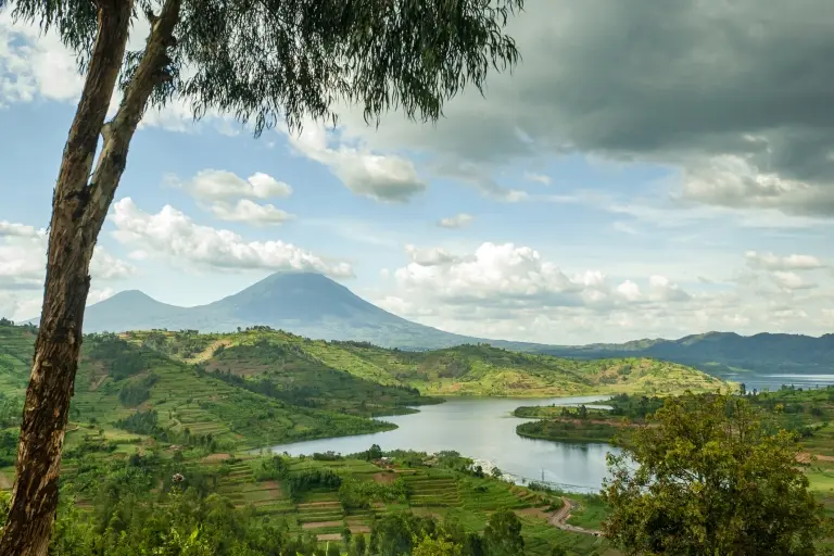 Landscape-of-the-Virunga-Mountains-in-Uganda.jpg