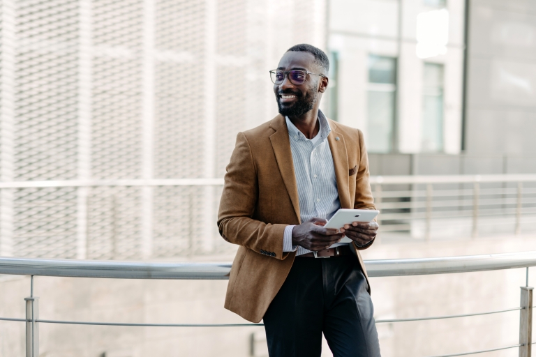 Global HR manager thinking about Cambodian work visas