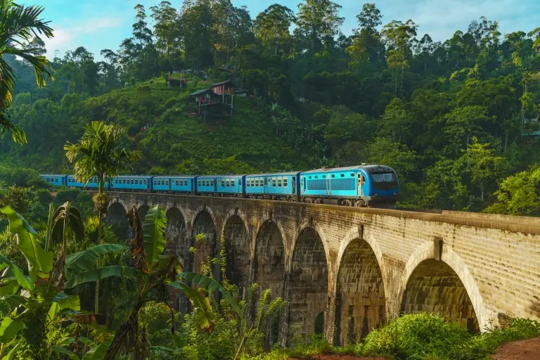 train-passing-over-Nine-Arch-Bridge-in-Demodara-Ella-Sri-Lanka.jpg