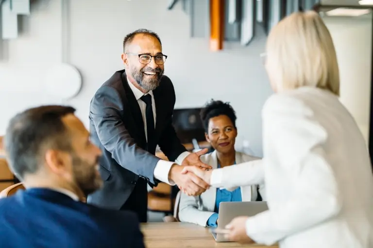 Smiling-business-professionals.jpg