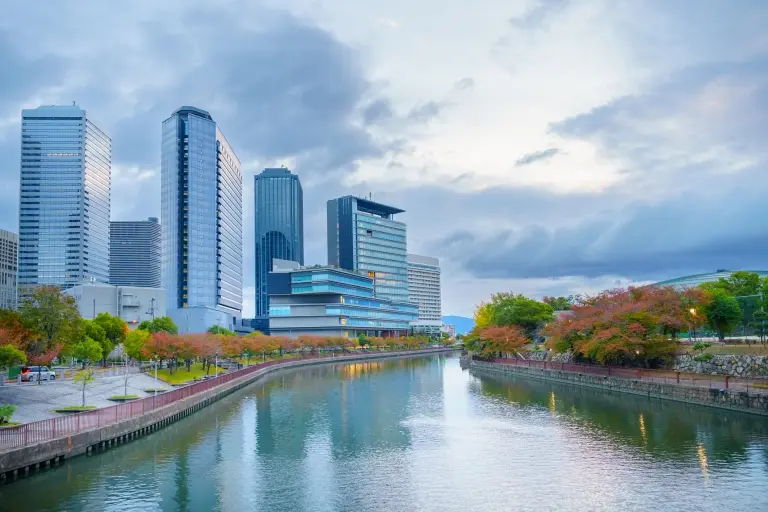 city-skyscraper-sunrise- in-Osaka-Japan.jpg