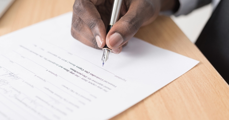 Blog-Image--Best-Practices-for-Employee-Contract-Compliance