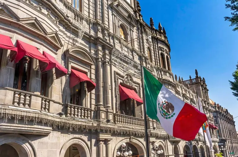 Hiring Employees in Mexico: A Comprehensive Guide