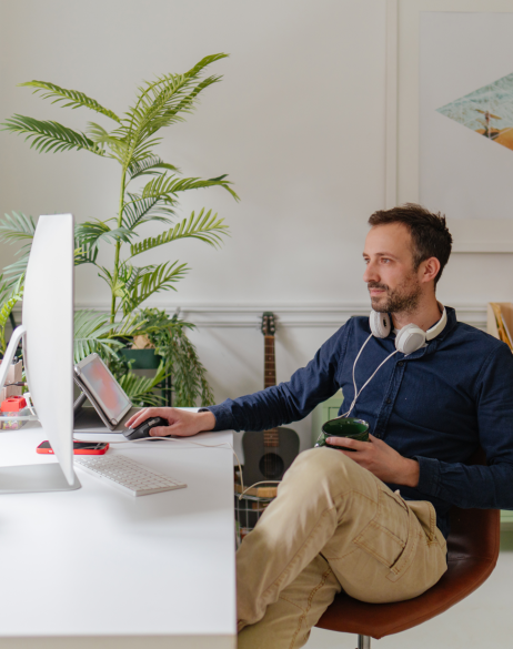 Banner Hero Background Global Benefits