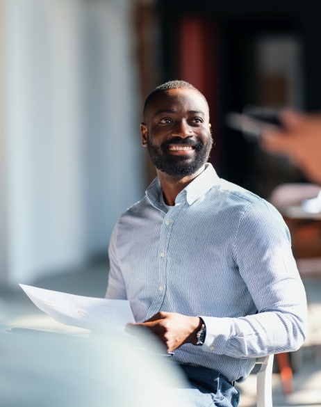 Male global employer expands business globally with Pebl.