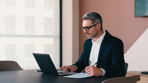 Professional man working with a laptop in Egypt